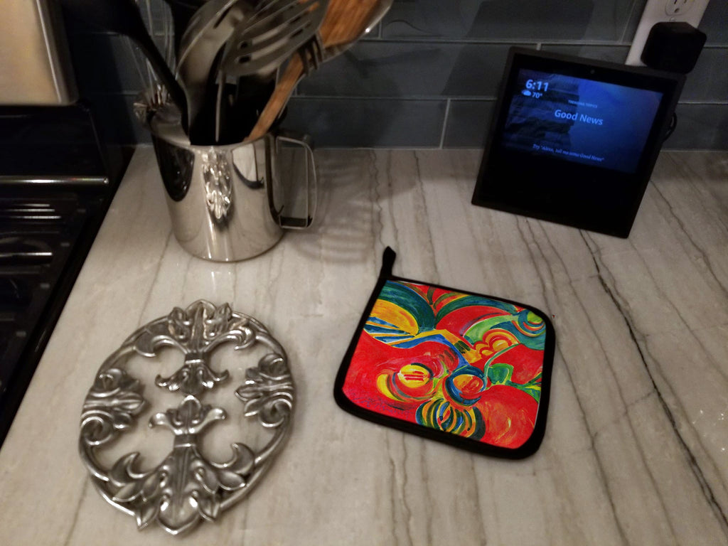 Christmas Holly Berries Abstract Pot Holder Set of 2 Heat Resistant Quilted Hot Pads 7.5 x 7.5 Inch, Insulated Kitchen Trivets for Cooking & Baking