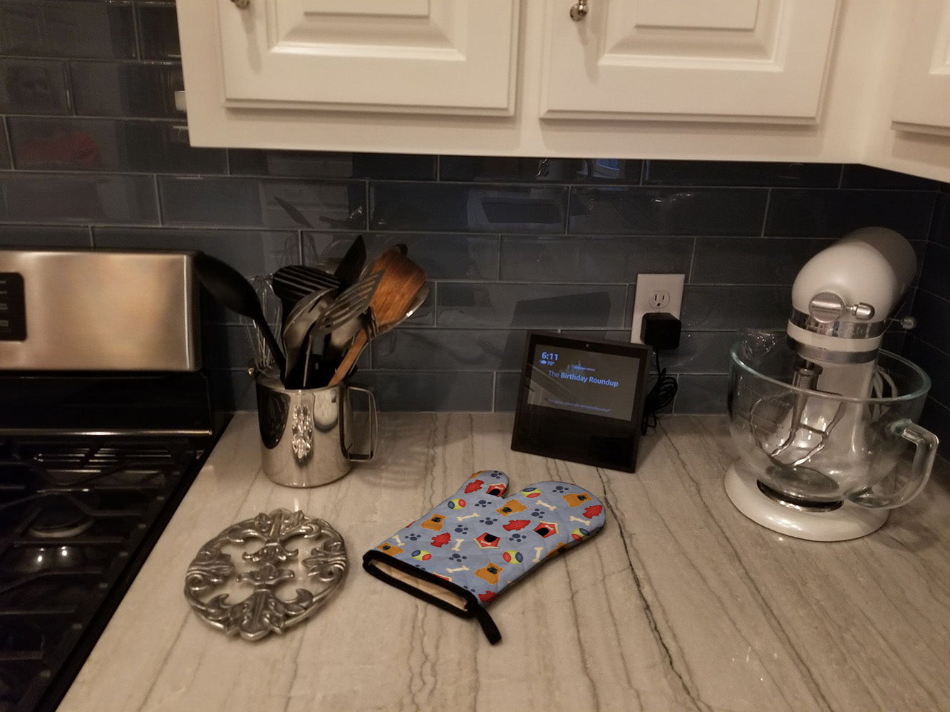 Dog House Collection English Bulldog Red Oven Mitt Heat Resistant Thick Oven Mitt for Hot Pans and Oven, Kitchen Mitt Protect Hands, Cooking Baking Glove