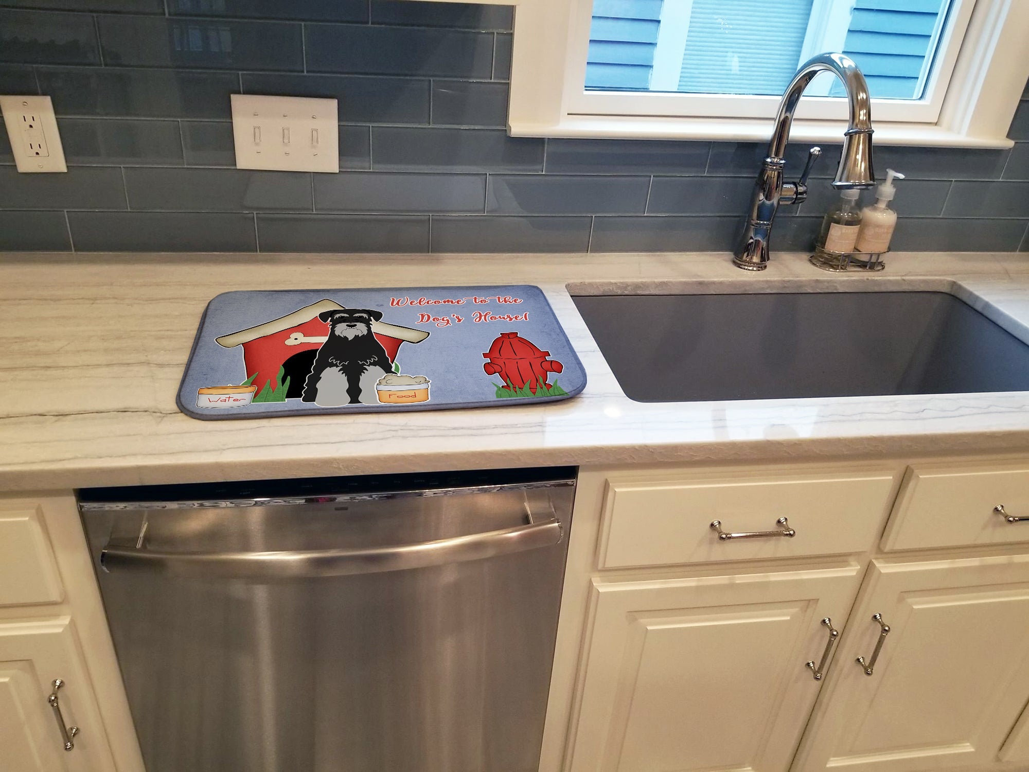 Dog House Collection Standard Schnauzer Black Grey Dish Drying Mat Absorbent Dish Drying Mat Pad for Kitchen Counter Dish Drainer Mat for Countertop, 14 x 21", Multicolor