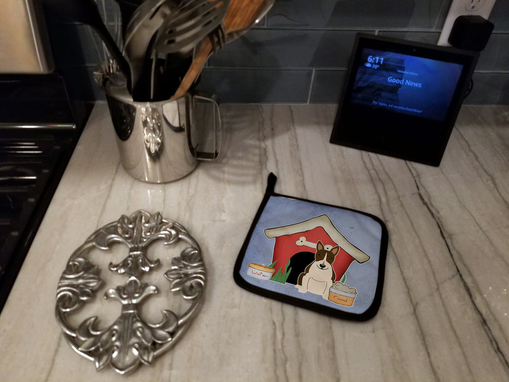 Dog House Collection Bull Terrier Dark Brindle Pot Holder Set of 2 Heat Resistant Quilted Hot Pads 7.5 x 7.5 Inch, Insulated Kitchen Trivets for Cooking & Baking