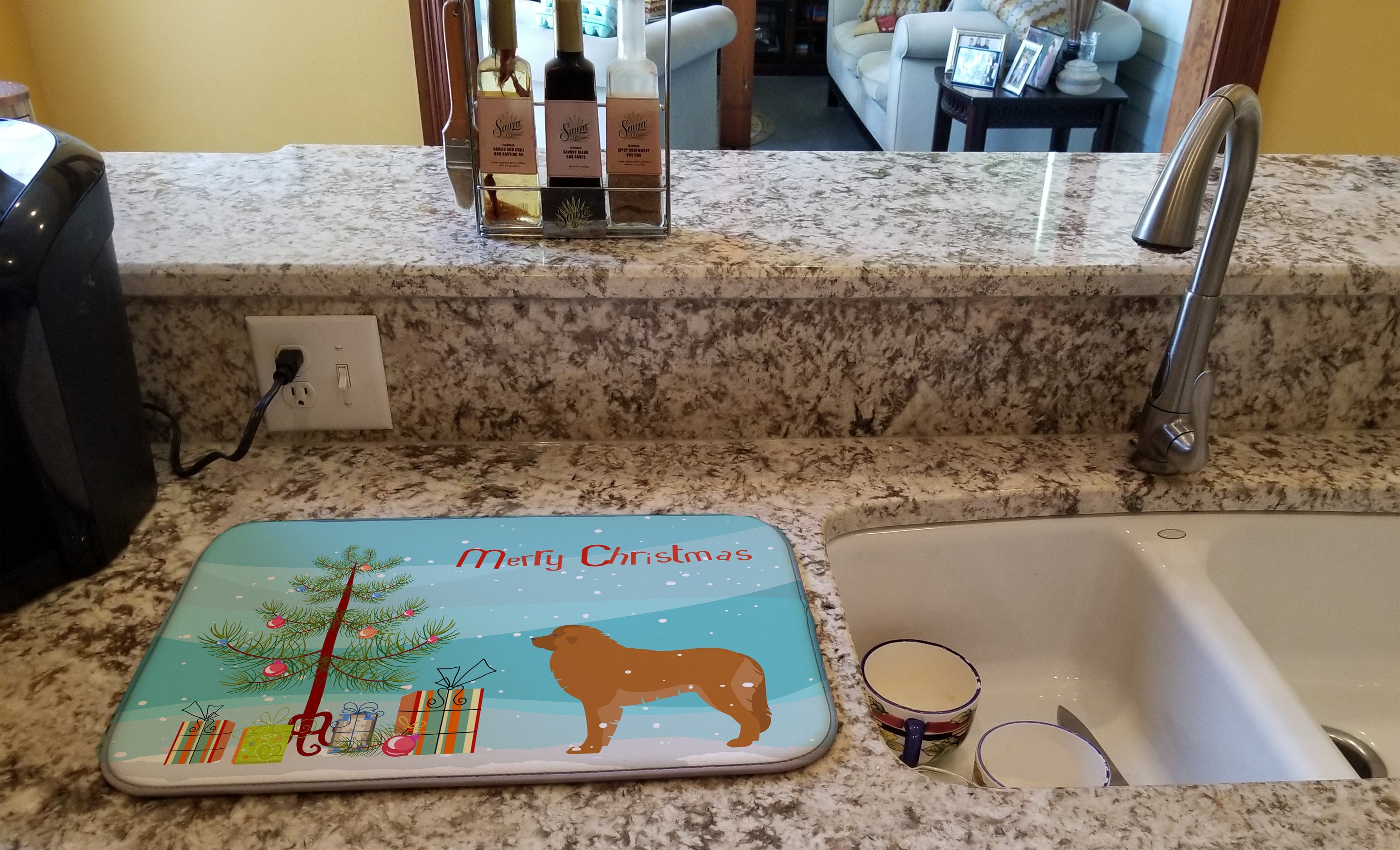 Leonberger Merry Christmas Tree Dish Drying Mat Absorbent Dish Drying Mat Pad for Kitchen Counter Dish Drainer Mat for Countertop, 14 x 21", Multicolor