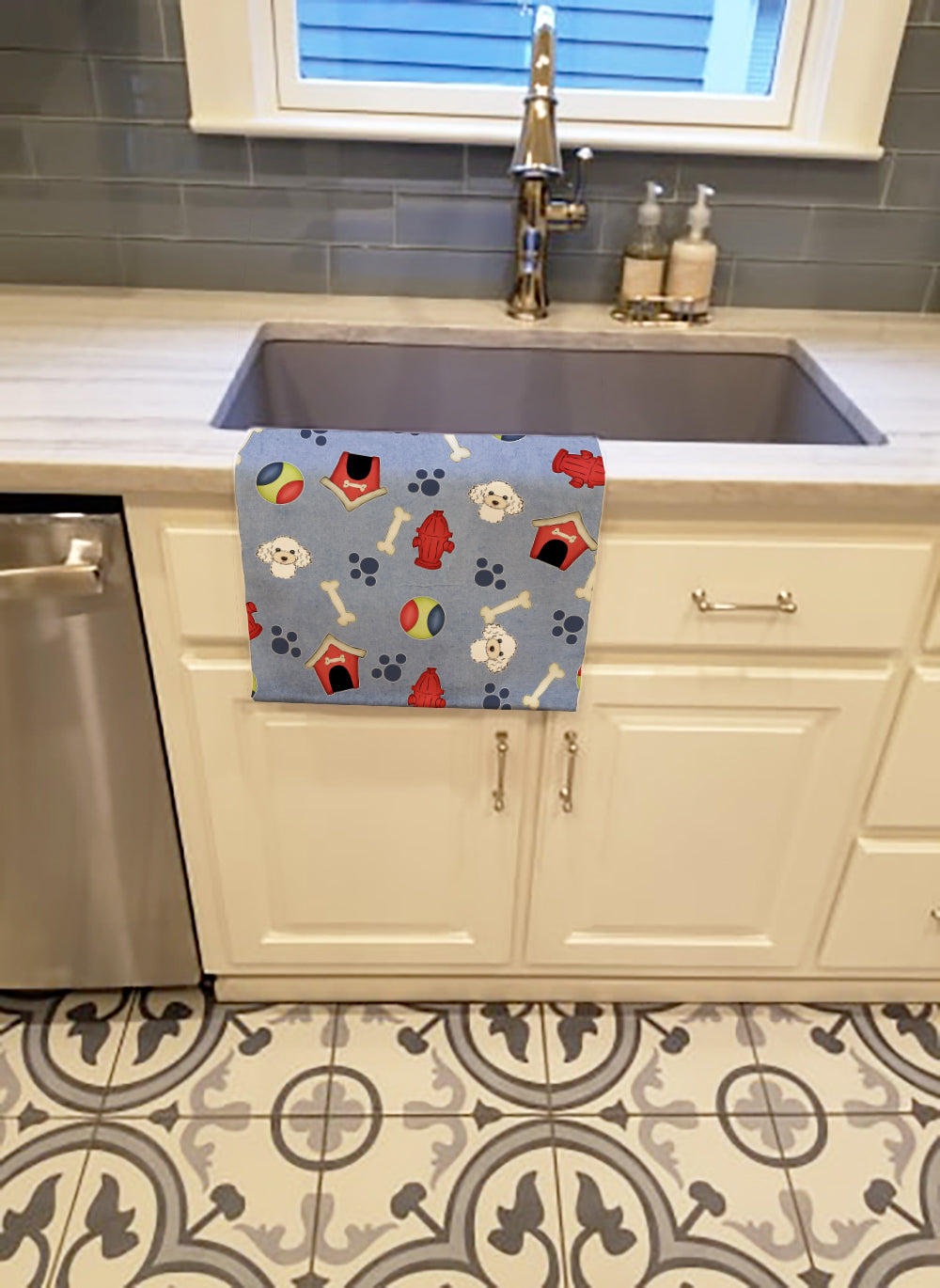 Dog House Collection White Poodle Kitchen Towel Velour Plush Front and Cotton Loop Back Machine Washable