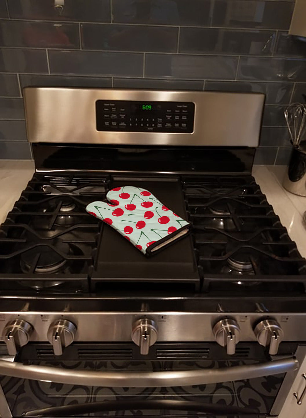 Cherries on Blue Oven Mitt Heat Resistant Thick Oven Mitt for Hot Pans and Oven, Kitchen Mitt Protect Hands, Cooking Baking Glove