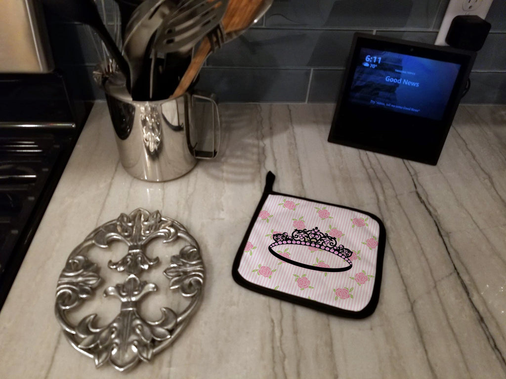 Ballerina Tiara Sparkles Pot Holder Set of 2 Heat Resistant Quilted Hot Pads 7.5 x 7.5 Inch, Insulated Kitchen Trivets for Cooking & Baking