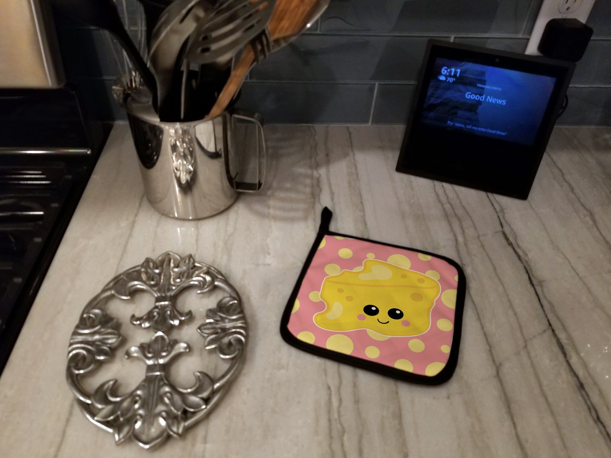 Cheese Head  Face Pot Holder Set of 2 Heat Resistant Quilted Hot Pads 7.5 x 7.5 Inch, Insulated Kitchen Trivets for Cooking & Baking