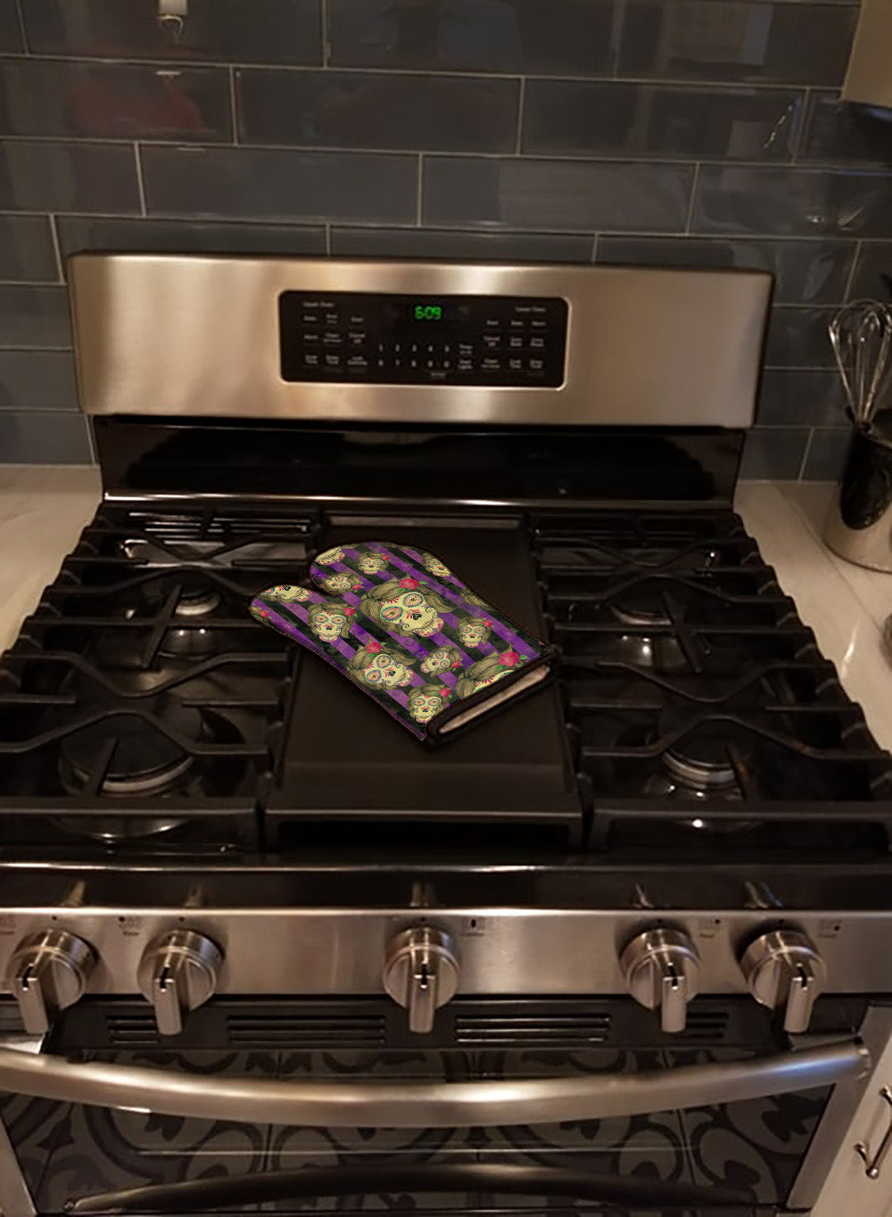 Watecolor Day of the Dead Halloween Oven Mitt Heat Resistant Thick Oven Mitt for Hot Pans and Oven, Kitchen Mitt Protect Hands, Cooking Baking Glove