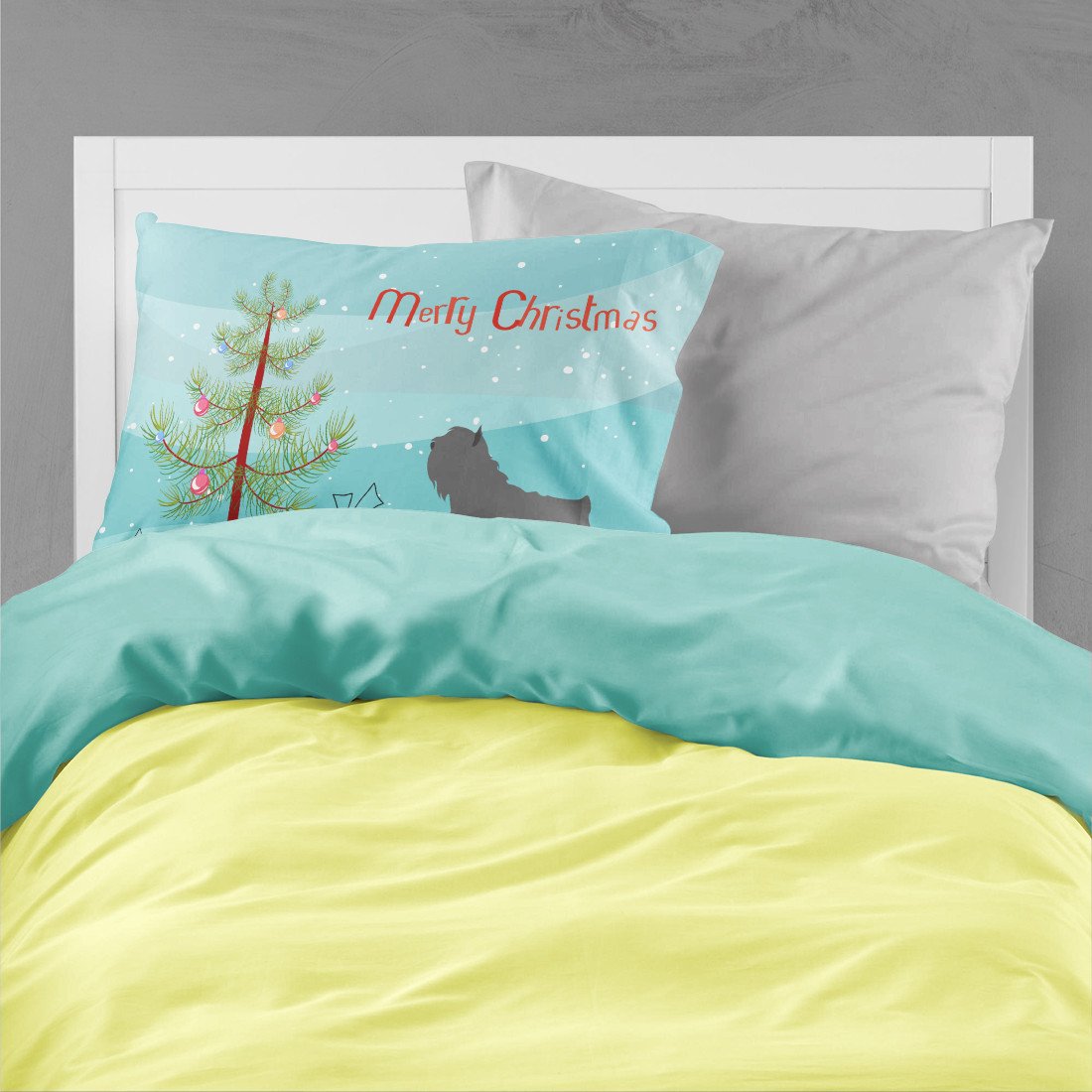 Bouvier des Flandres Christmas Standard Pillowcase Lightweight Super Soft Easy Care Decorative Artwork Pillowcase, Standard