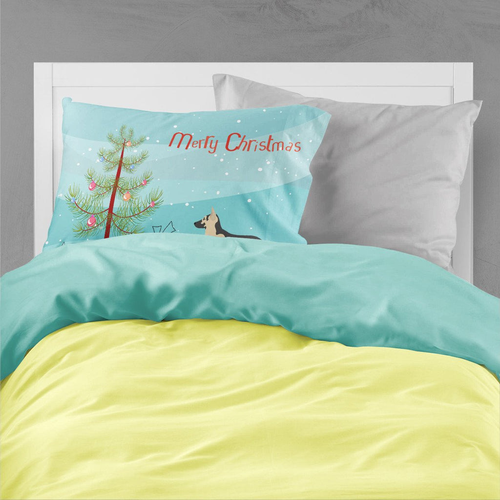 German Shepherd Christmas Standard Pillowcase Lightweight Super Soft Easy Care Decorative Artwork Pillowcase, Standard