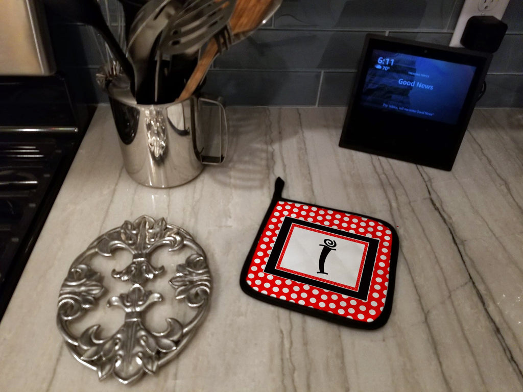 Letter I Initial  - Red Black Polka Dots Pot Holder Set of 2 Heat Resistant Quilted Hot Pads 7.5 x 7.5 Inch, Insulated Kitchen Trivets for Cooking & Baking