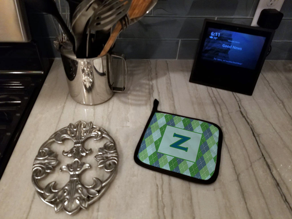 Letter Z Initial Monogram - Blue Argoyle Pot Holder Set of 2 Heat Resistant Quilted Hot Pads 7.5 x 7.5 Inch, Insulated Kitchen Trivets for Cooking & Baking