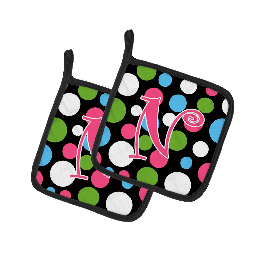Letter N Initial Monogram - Polkadots and Pink Pot Holder Set of 2 Heat Resistant Quilted Hot Pads 7.5 x 7.5 Inch, Insulated Kitchen Trivets for Cooking & Baking
