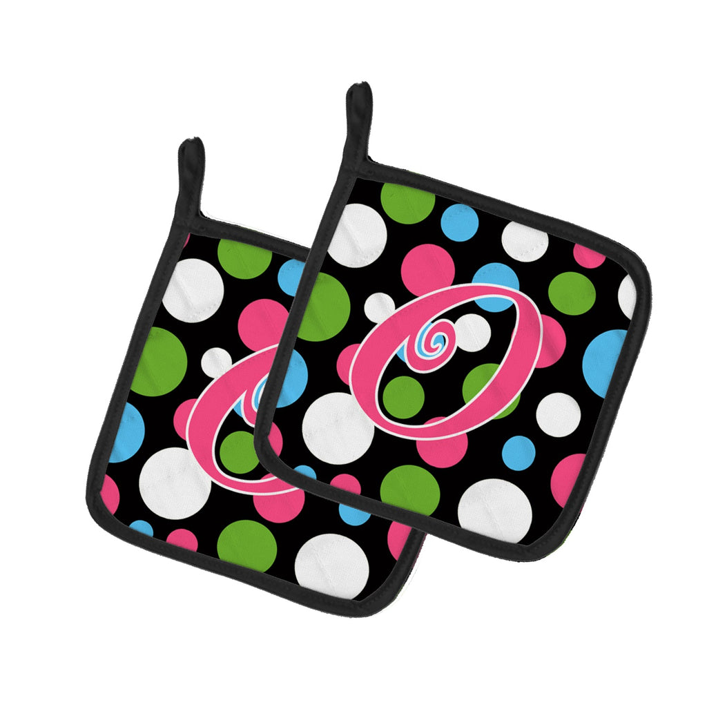 Letter O Initial Monogram - Polkadots and Pink Pot Holder Set of 2 Heat Resistant Quilted Hot Pads 7.5 x 7.5 Inch, Insulated Kitchen Trivets for Cooking & Baking