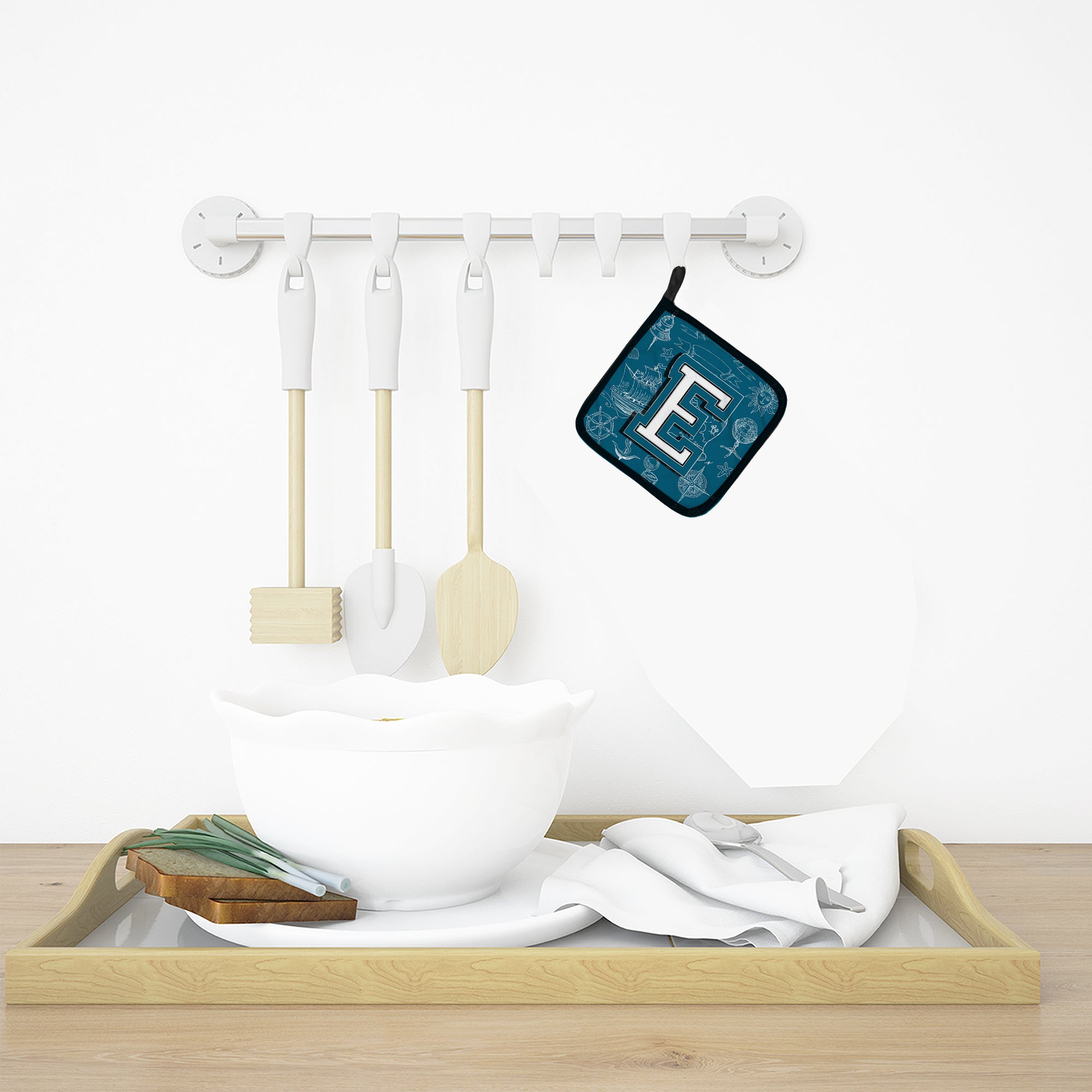 Letter E Sea Doodles Initial Alphabet Pot Holder Set of 2 Heat Resistant Quilted Hot Pads 7.5 x 7.5 Inch, Insulated Kitchen Trivets for Cooking & Baking