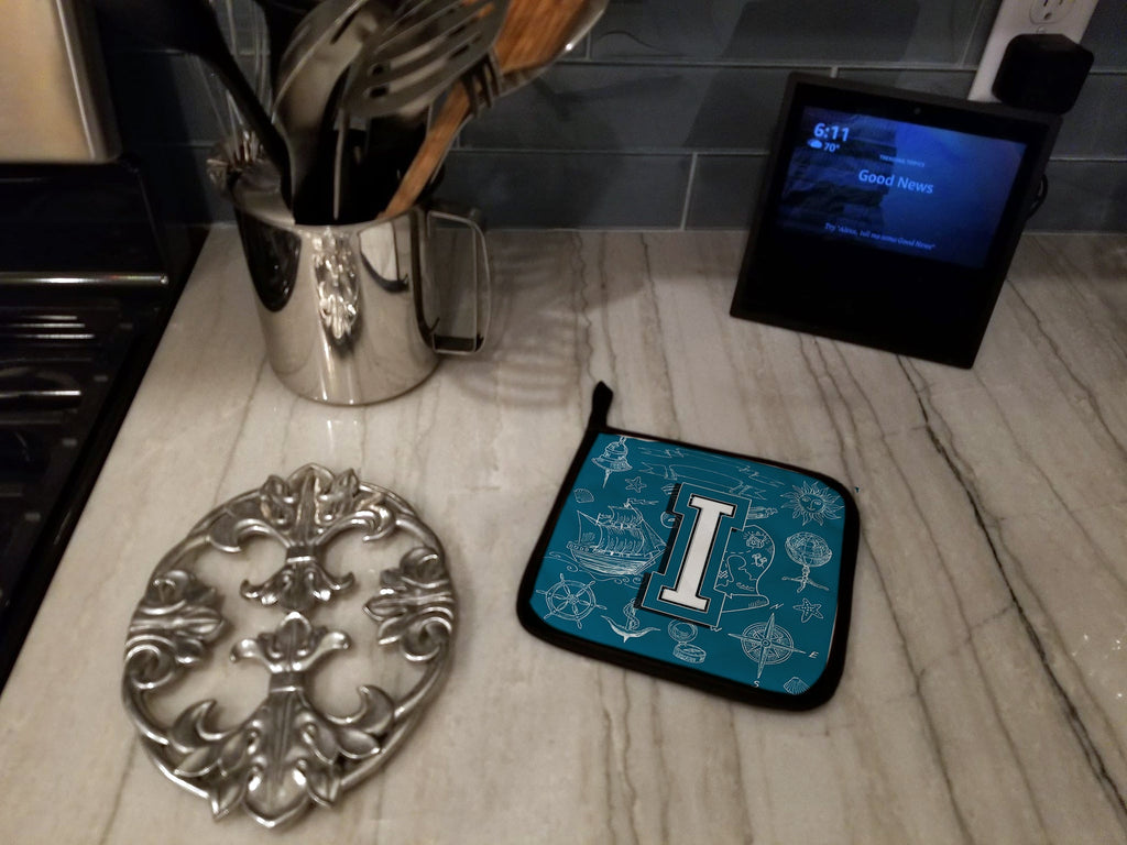 Letter I Sea Doodles Initial Alphabet Pot Holder Set of 2 Heat Resistant Quilted Hot Pads 7.5 x 7.5 Inch, Insulated Kitchen Trivets for Cooking & Baking