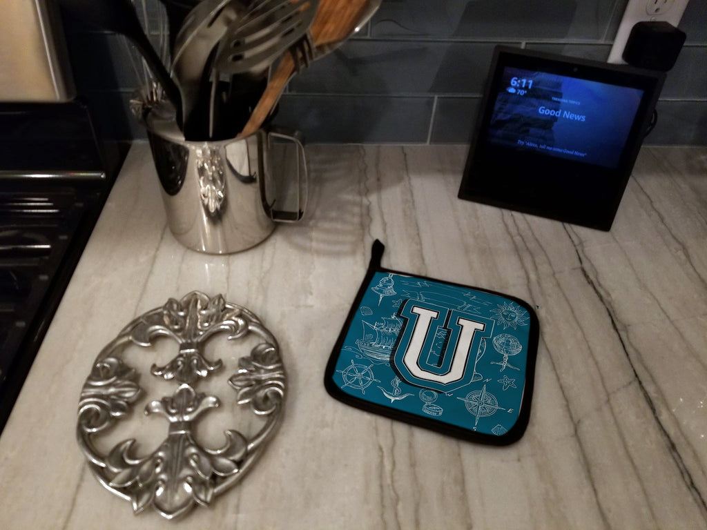 Letter U Sea Doodles Initial Alphabet Pot Holder Set of 2 Heat Resistant Quilted Hot Pads 7.5 x 7.5 Inch, Insulated Kitchen Trivets for Cooking & Baking