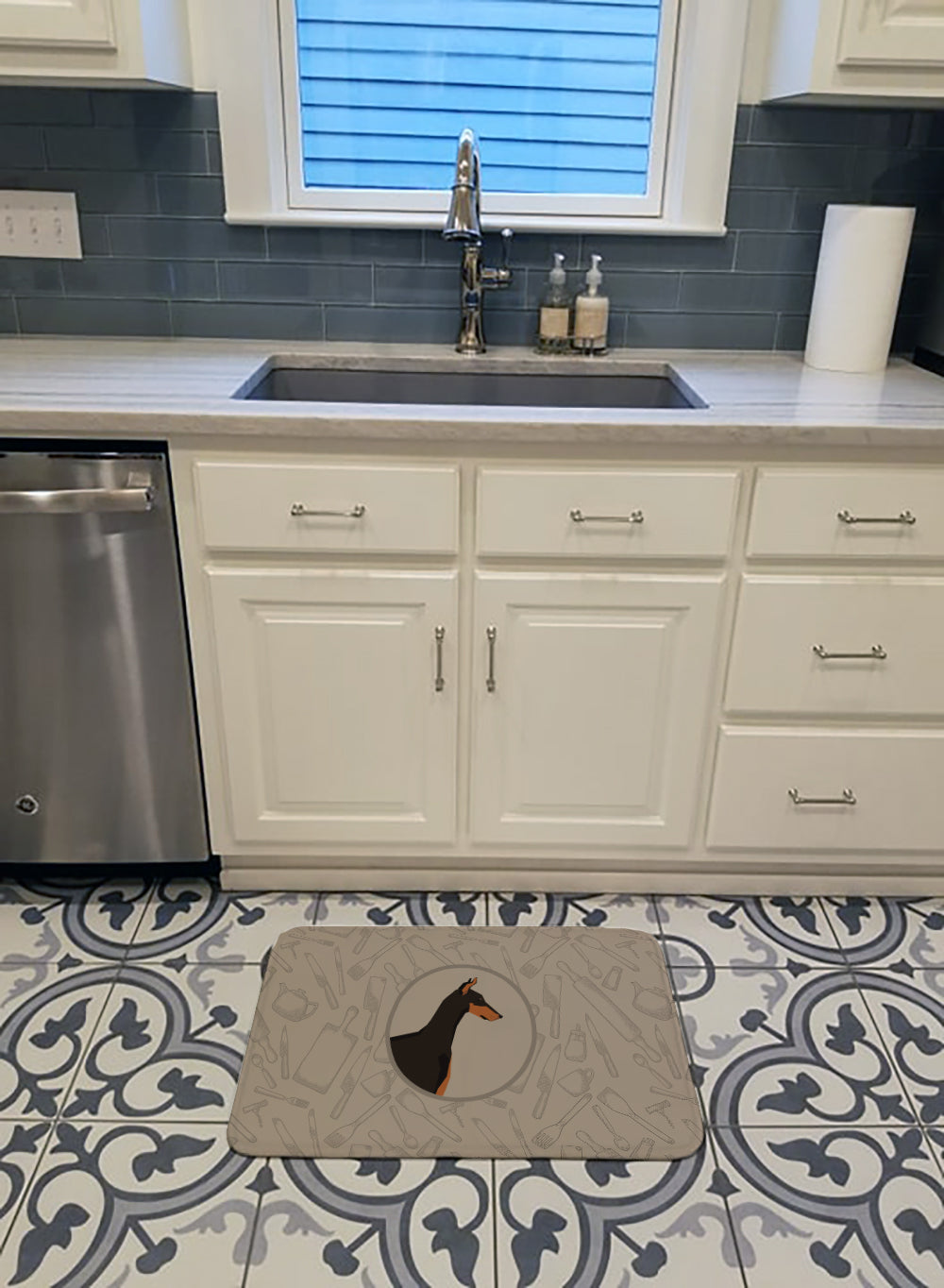 Doberman Pinscher In the Kitchen Memory Foam Kitchen Mat Machine Washable Anti-Fatigue Cushion Comfort Bath or Kitchen Rug