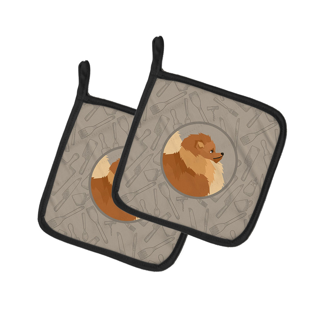 Pomeranian In the Kitchen Pot Holder Set of 2 Heat Resistant Quilted Hot Pads 7.5 x 7.5 Inch, Insulated Kitchen Trivets for Cooking & Baking