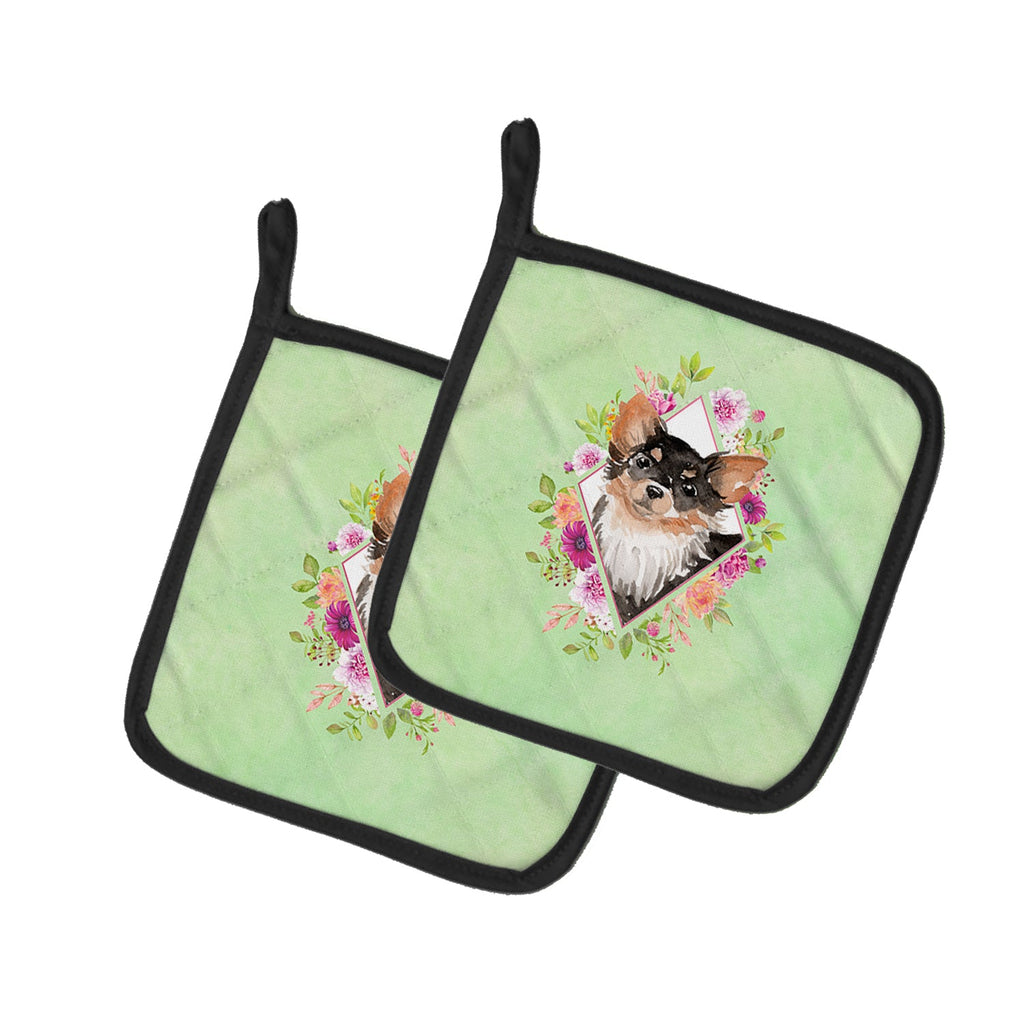 Longhaired Chihuahua Green Flowers Pot Holder Set of 2 Heat Resistant Quilted Hot Pads 7.5 x 7.5 Inch, Insulated Kitchen Trivets for Cooking & Baking