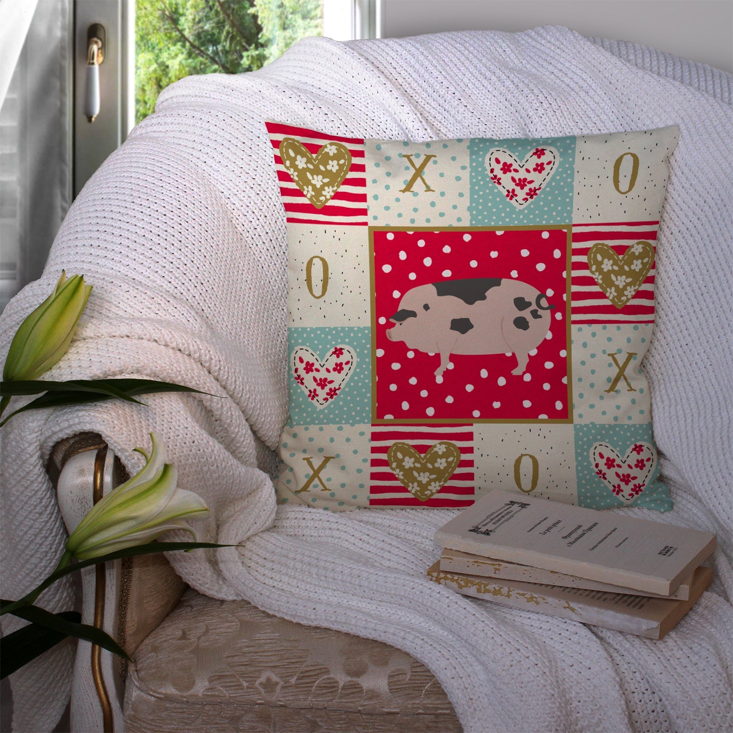 Gloucester Old Spot Pig Love Decorative Throw Pillow 14x14 Indoor Outdoor Accent Cushion, Fabric Cover with Insert for Sofa, Bed, Porch & Living Room