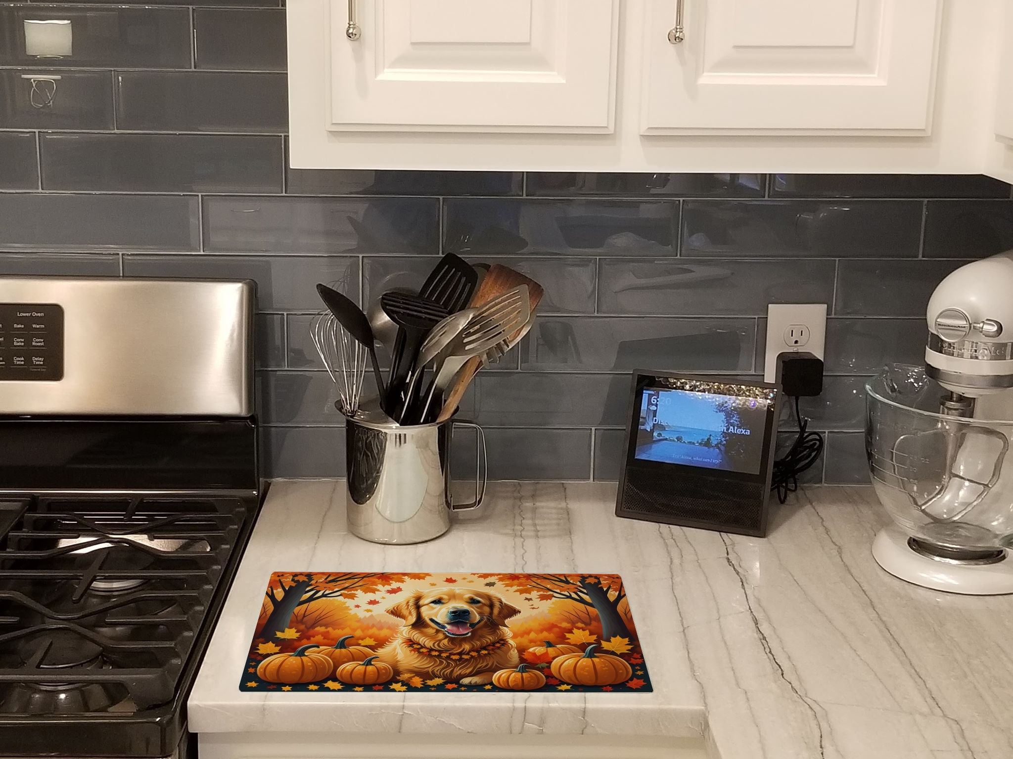 Golden Retriever Fall Cutting Board Tempered Glass Kitchen Cutting Surface, Heat Resistant Chopping, Non-Slip Feet, Food Prep & Serving