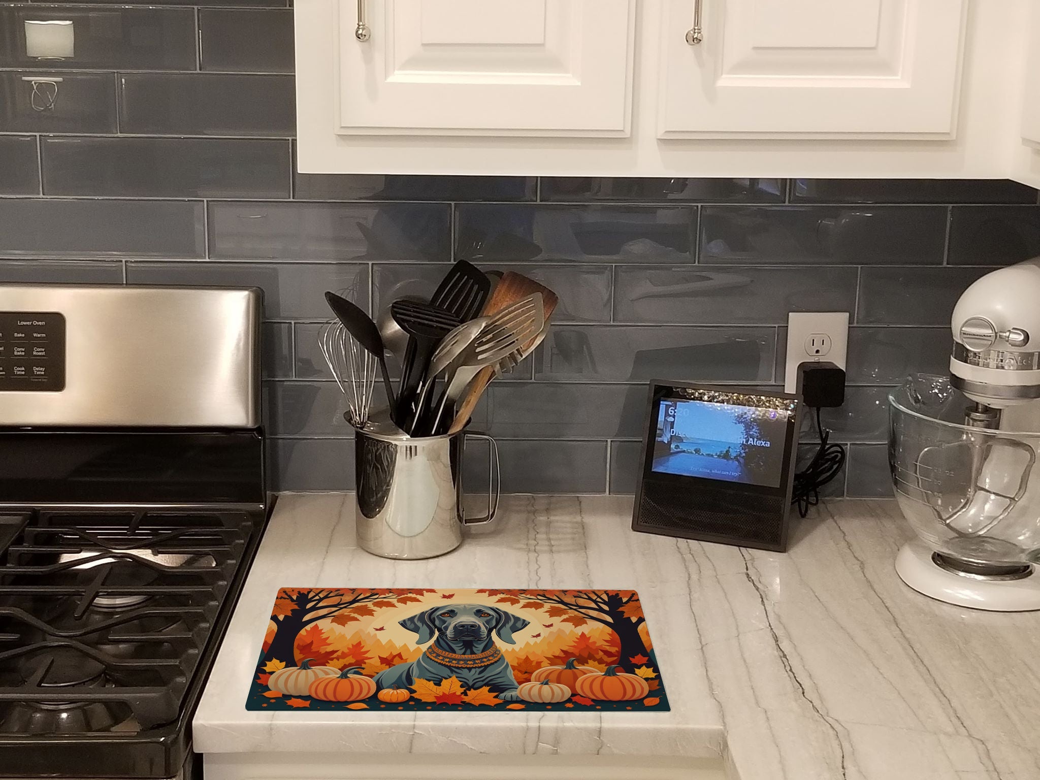 Weimaraner Fall Cutting Board Tempered Glass Kitchen Cutting Surface, Heat Resistant Chopping, Non-Slip Feet, Food Prep & Serving