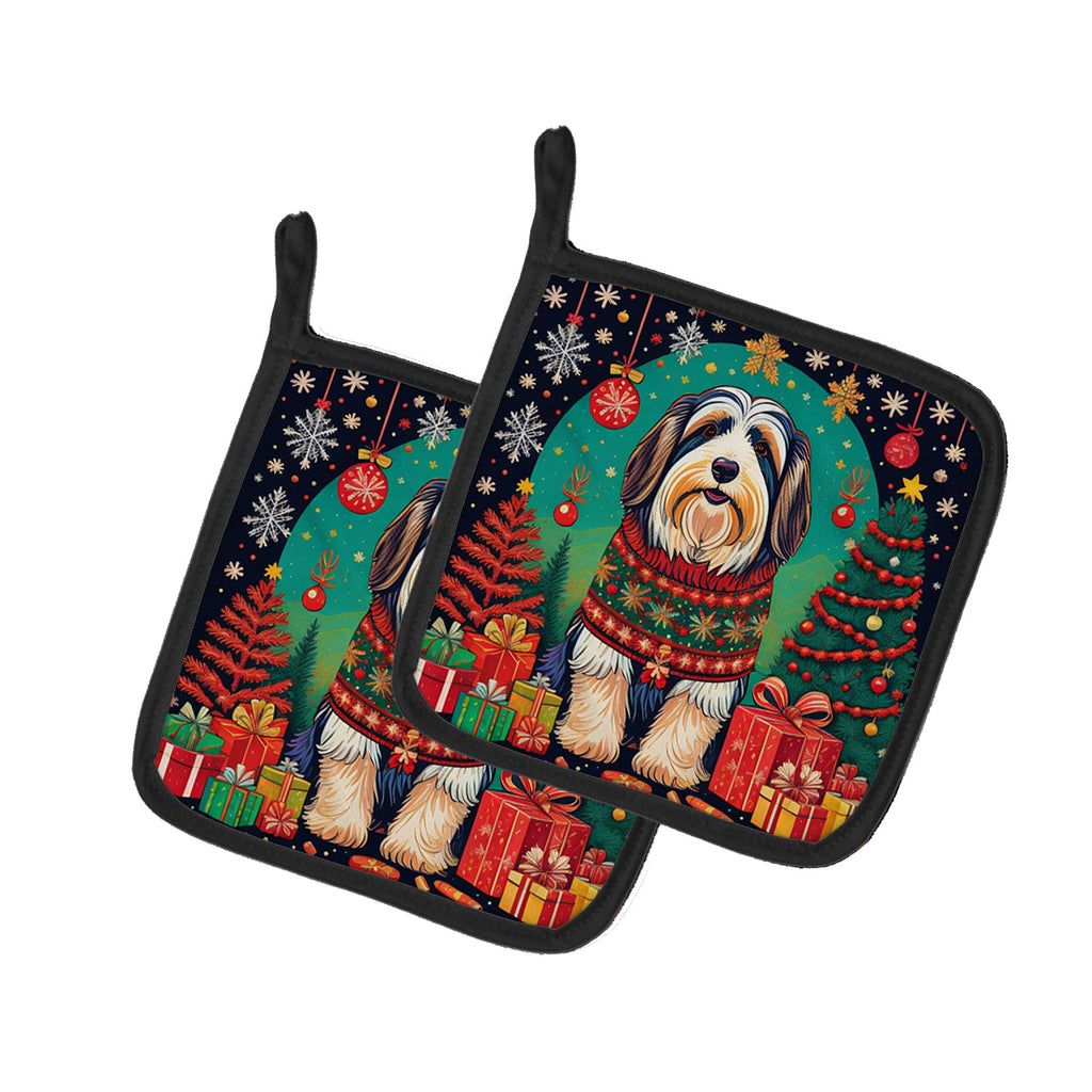 Bearded Collie Christmas Pot Holder Set of 2 Heat Resistant Quilted Hot Pads 7.5 x 7.5 Inch, Insulated Kitchen Trivets for Cooking & Baking