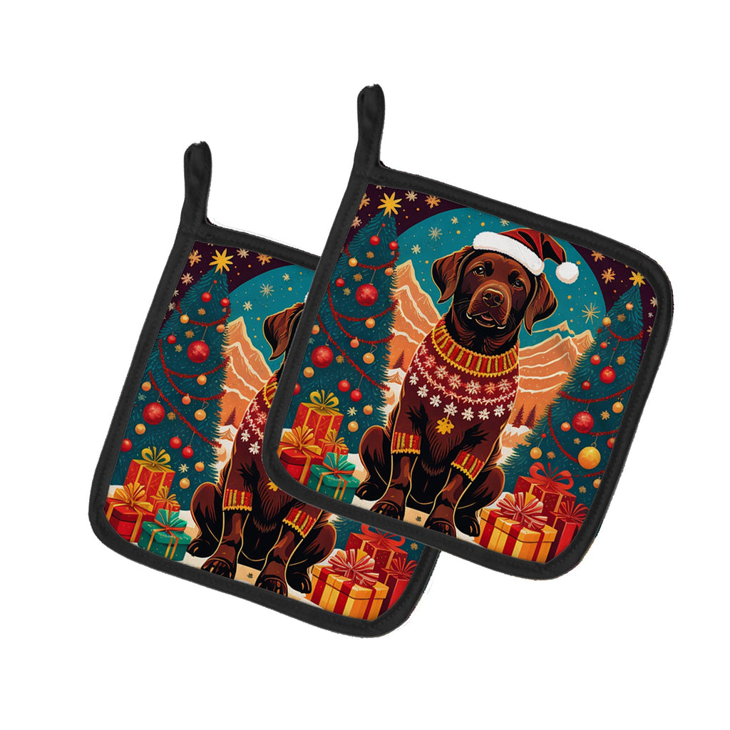 Chocolate Labrador Retriever Christmas Pot Holder Set of 2 Heat Resistant Quilted Hot Pads 7.5 x 7.5 Inch, Insulated Kitchen Trivets for Cooking & Baking