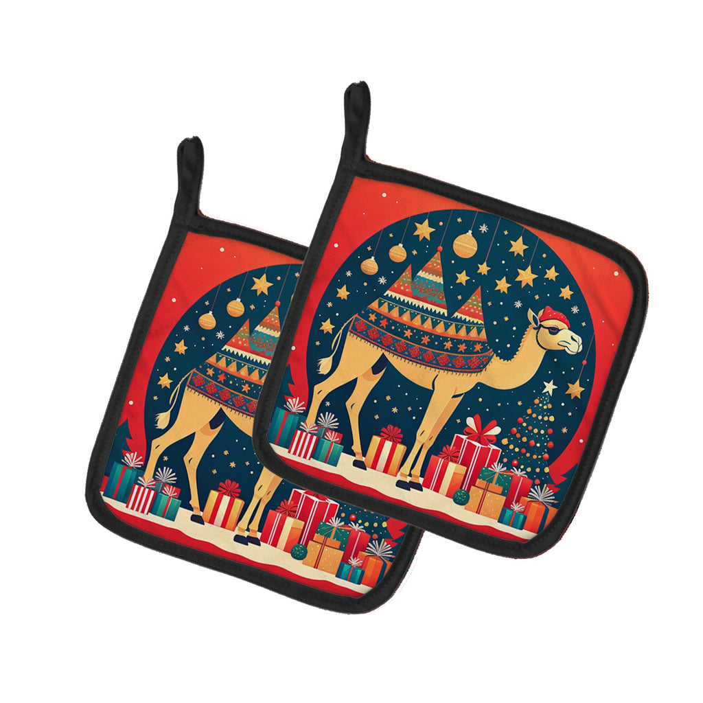 Camel Christmas Pot Holder Set of 2 Heat Resistant Quilted Hot Pads 7.5 x 7.5 Inch, Insulated Kitchen Trivets for Cooking & Baking