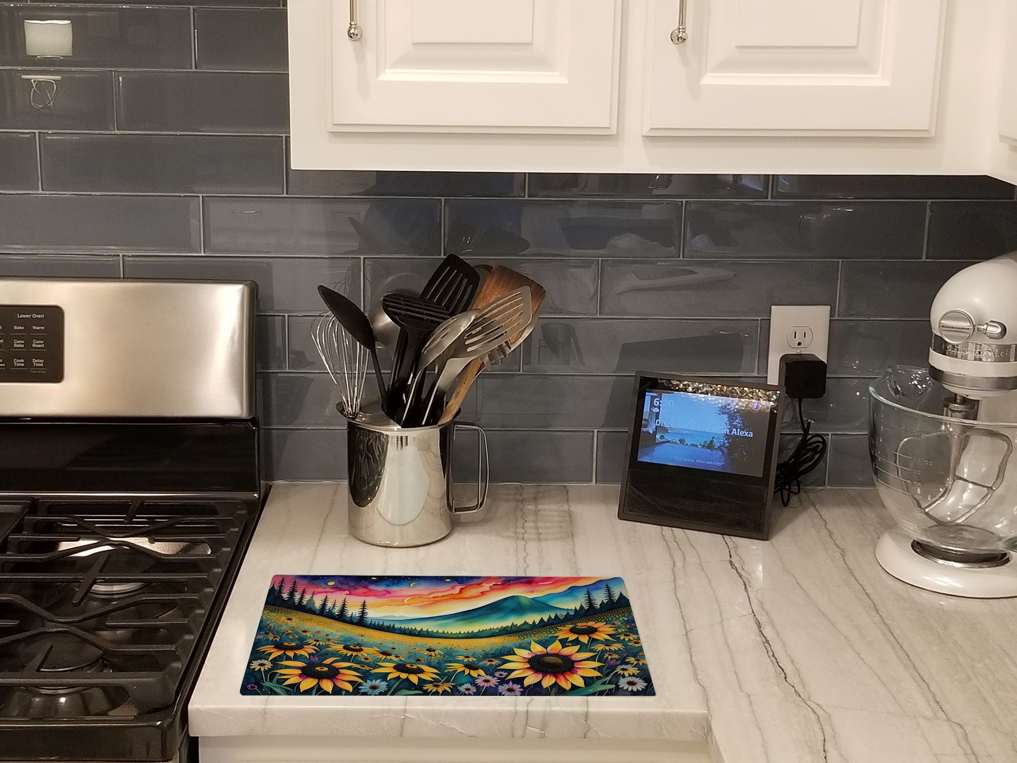 Black-eyed Susans in Color Cutting Board Tempered Glass Kitchen Cutting Surface, Heat Resistant Chopping, Non-Slip Feet, Food Prep & Serving