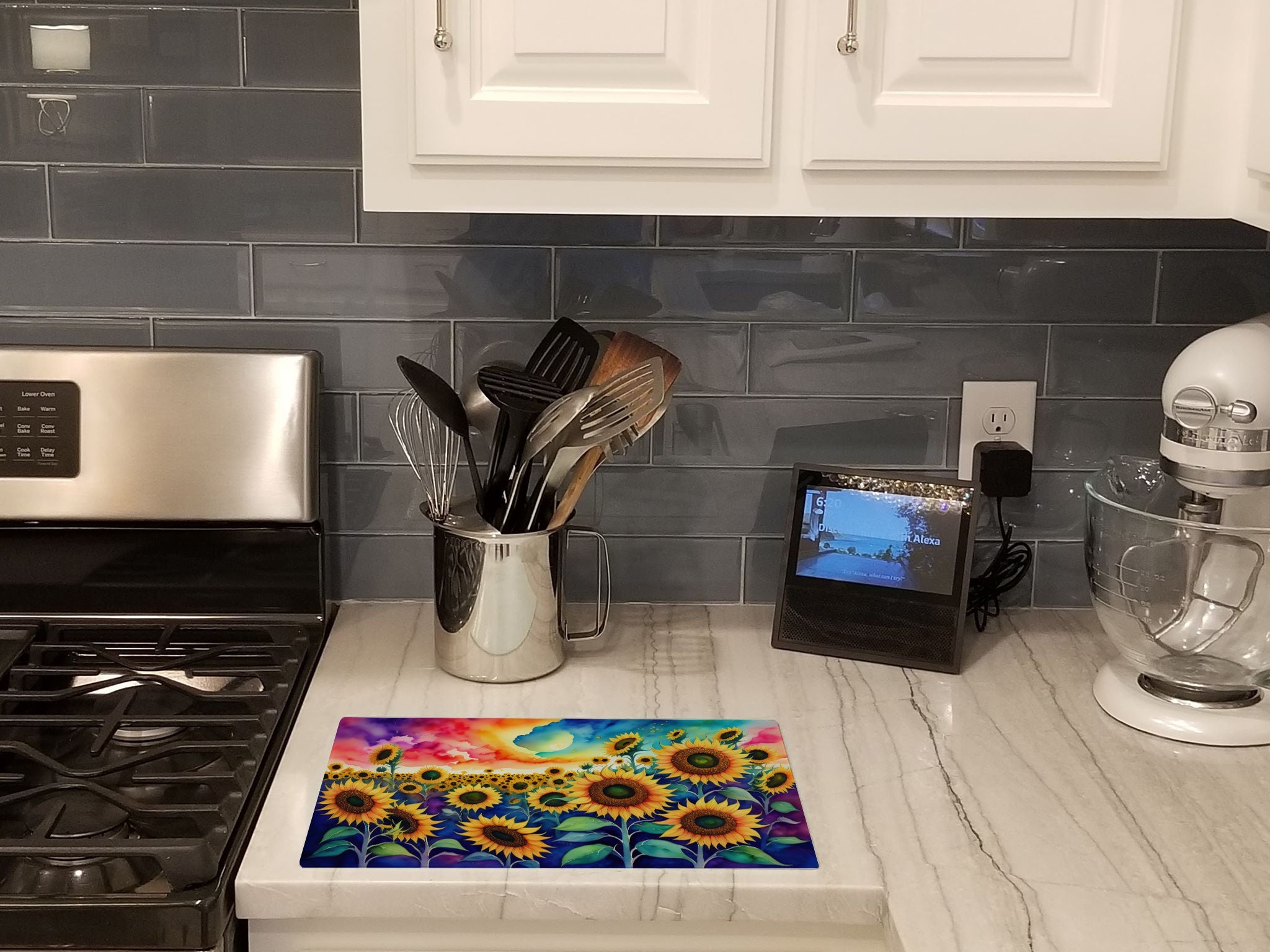 Sunflowers in Color Cutting Board Tempered Glass Kitchen Cutting Surface, Heat Resistant Chopping, Non-Slip Feet, Food Prep & Serving