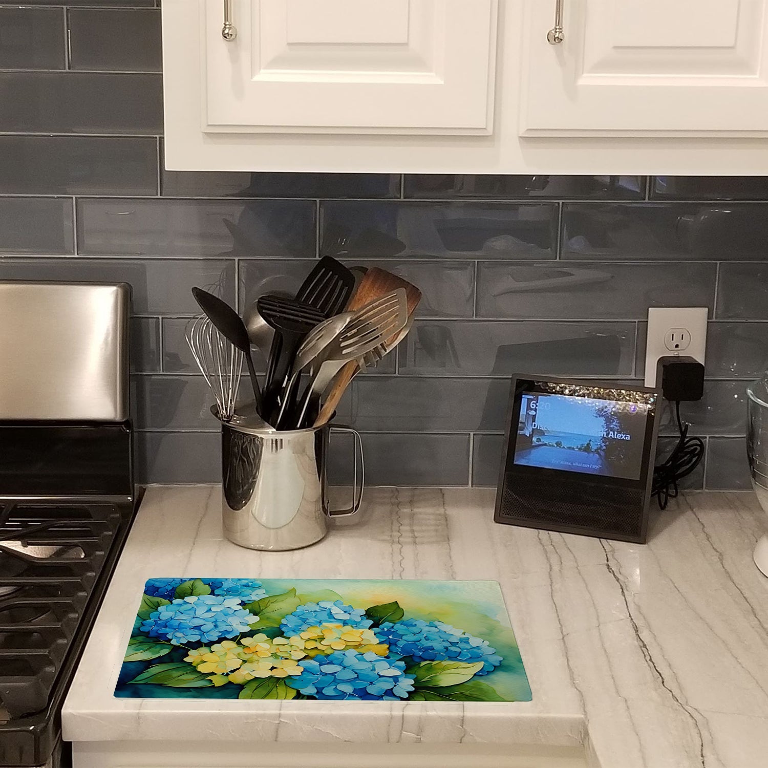 Hydrangeas in Watercolor Cutting Board Tempered Glass Kitchen Cutting Surface, Heat Resistant Chopping, Non-Slip Feet, Food Prep & Serving