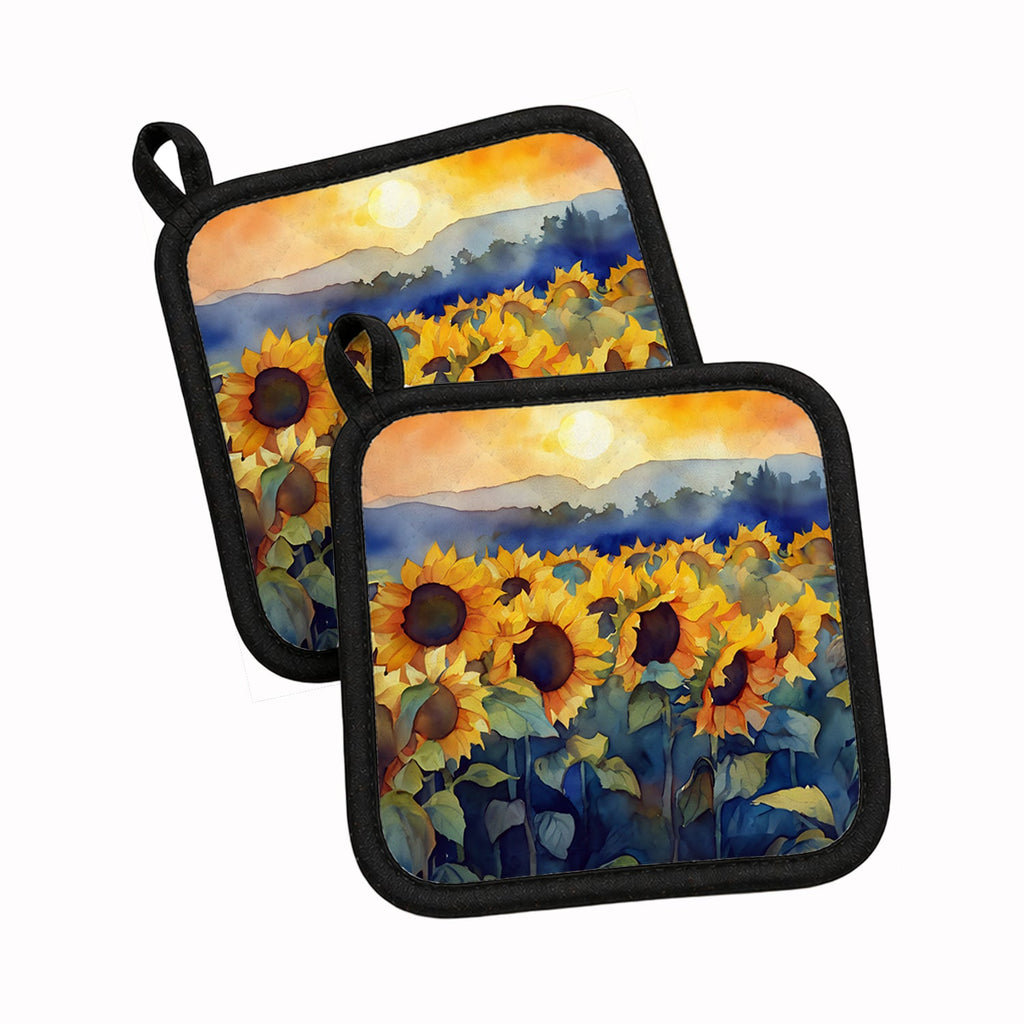 Sunflowers in Watercolor Pot Holder Set of 2 Heat Resistant Quilted Hot Pads 7.5 x 7.5 Inch, Insulated Kitchen Trivets for Cooking & Baking