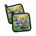Colorado Rocky Mountain Columbine in Watercolor Pot Holder Set of 2 Heat Resistant Quilted Hot Pads 7.5 x 7.5 Inch, Insulated Kitchen Trivets for Cooking & Baking