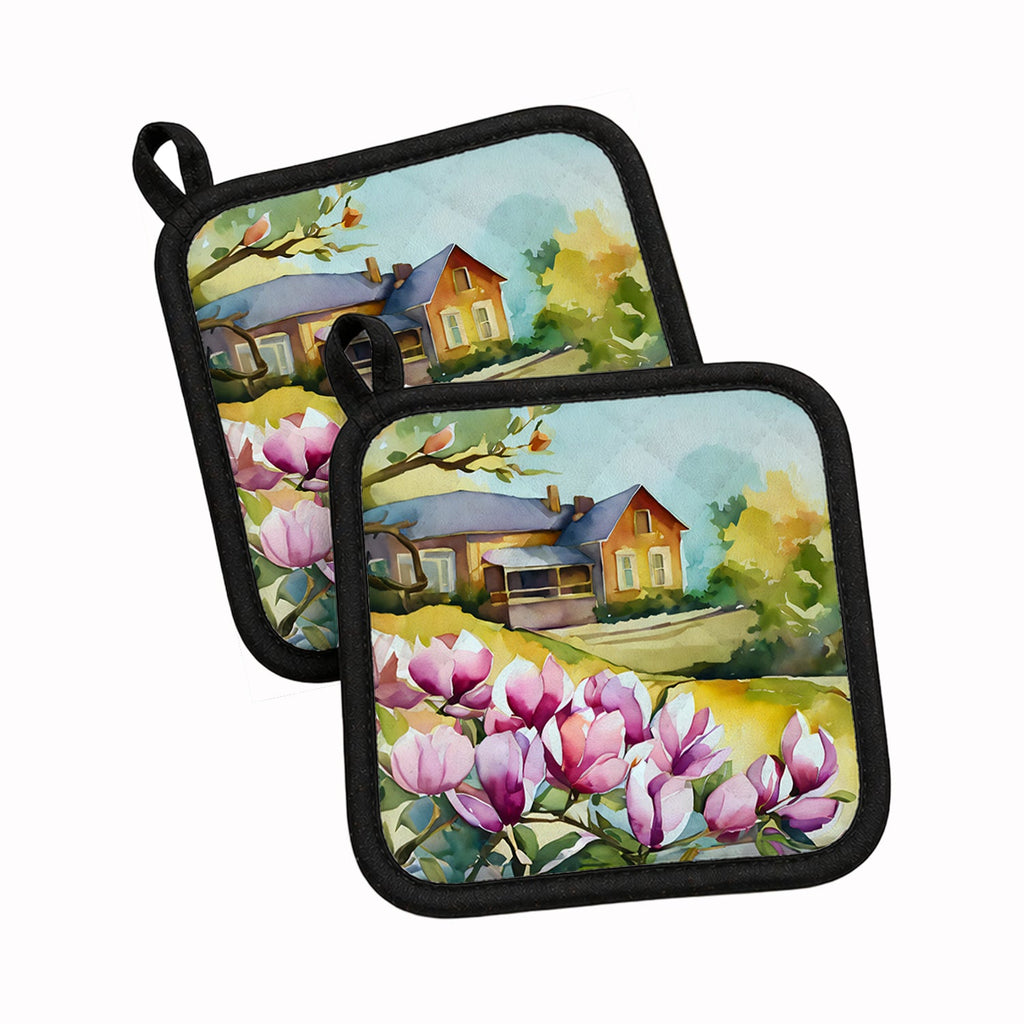 Louisiana Magnolias in Watercolor Pot Holder Set of 2 Heat Resistant Quilted Hot Pads 7.5 x 7.5 Inch, Insulated Kitchen Trivets for Cooking & Baking
