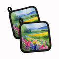 Massachusetts Mayflowers in Watercolor Pot Holder Set of 2 Heat Resistant Quilted Hot Pads 7.5 x 7.5 Inch, Insulated Kitchen Trivets for Cooking & Baking