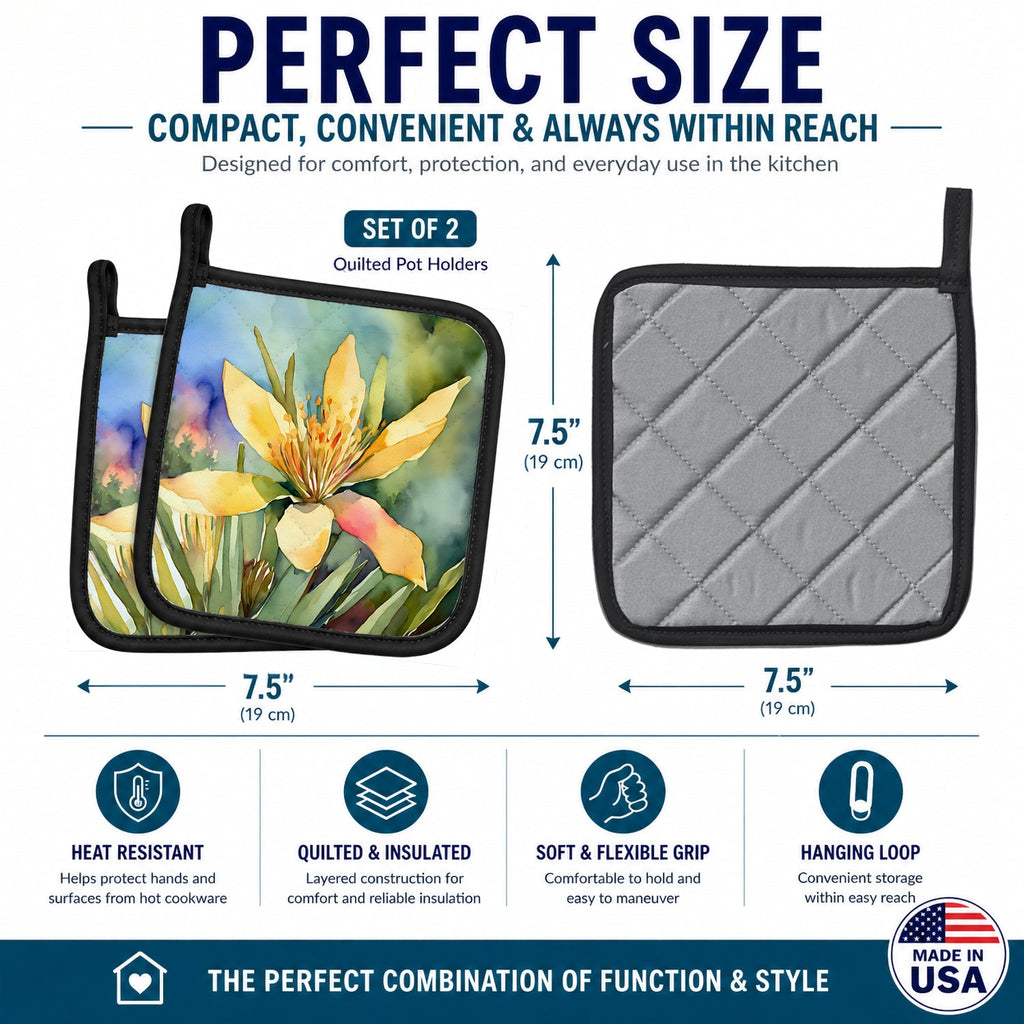 New Mexico Yucca Flower in Watercolor Pot Holder Set of 2 Heat Resistant Quilted Hot Pads 7.5 x 7.5 Inch, Insulated Kitchen Trivets for Cooking & Baking