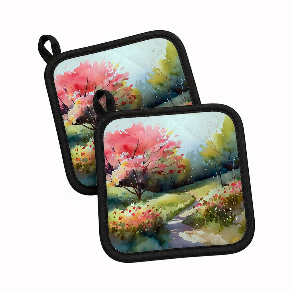 North Carolina Dogwoods in Watercolor Pot Holder Set of 2 Heat Resistant Quilted Hot Pads 7.5 x 7.5 Inch, Insulated Kitchen Trivets for Cooking & Baking