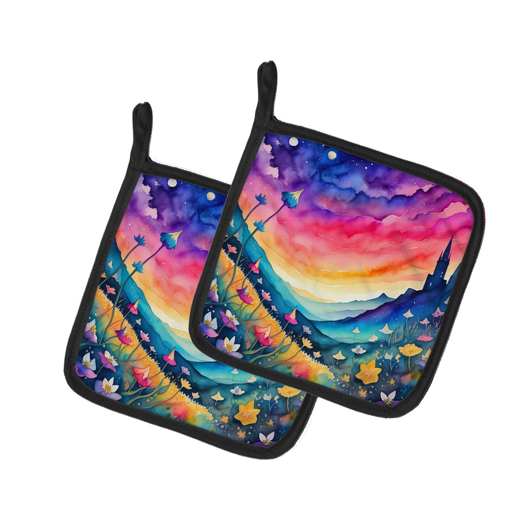 Colorful Campanula Pot Holder Set of 2 Heat Resistant Quilted Hot Pads 7.5 x 7.5 Inch, Insulated Kitchen Trivets for Cooking & Baking