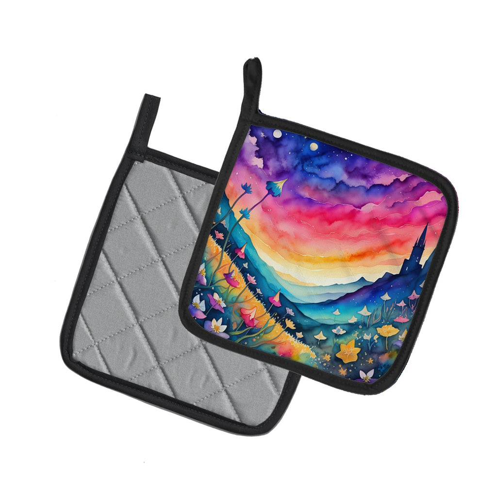 Colorful Campanula Pot Holder Set of 2 Heat Resistant Quilted Hot Pads 7.5 x 7.5 Inch, Insulated Kitchen Trivets for Cooking & Baking