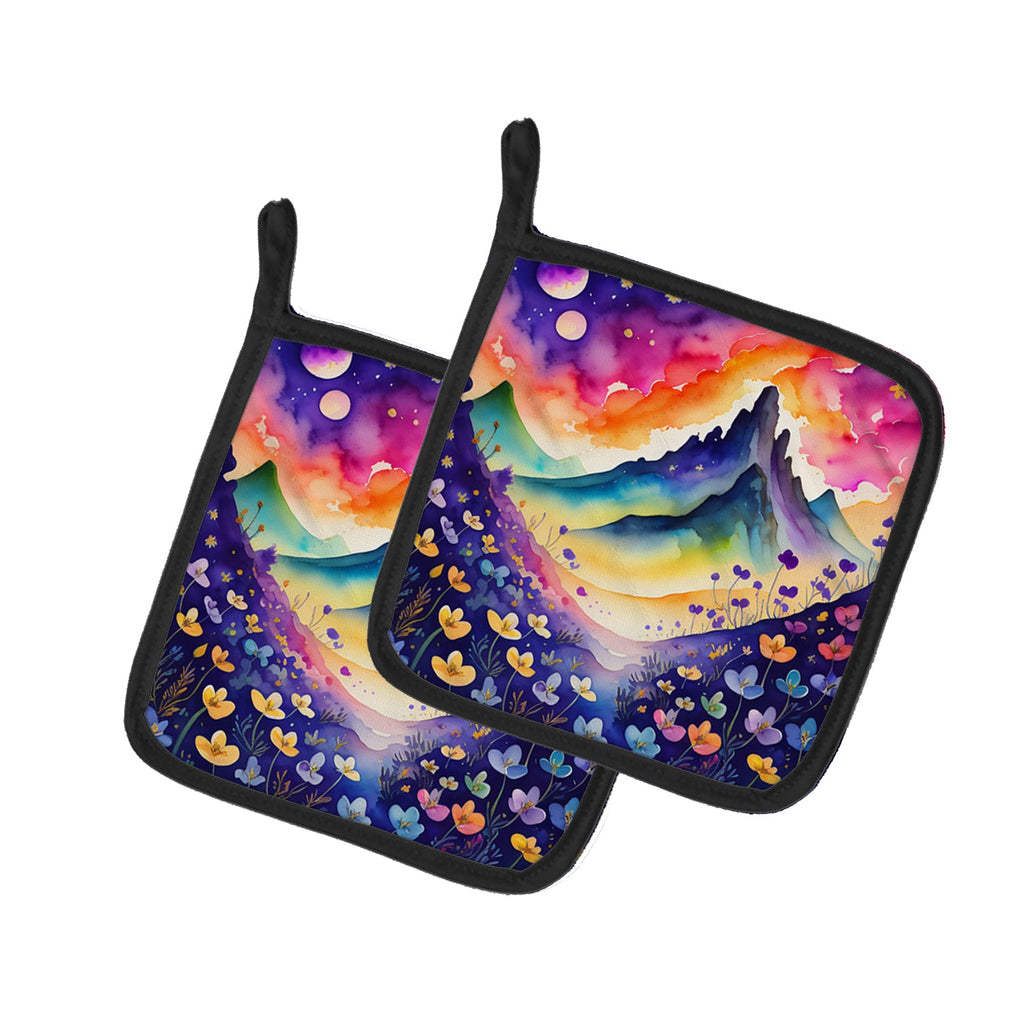 Colorful Violets Pot Holder Set of 2 Heat Resistant Quilted Hot Pads 7.5 x 7.5 Inch, Insulated Kitchen Trivets for Cooking & Baking