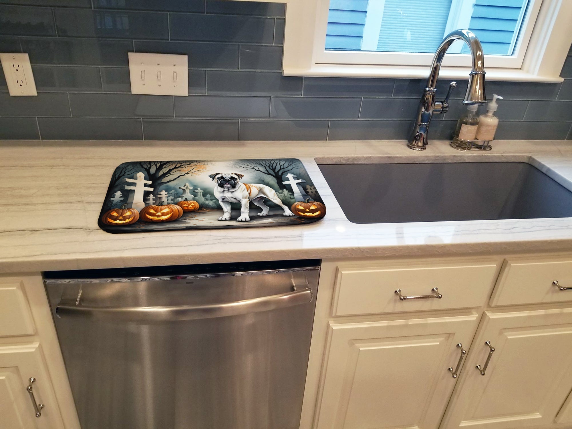 Boxer Spooky Halloween Dish Drying Mat Absorbent Dish Drying Mat Pad for Kitchen Counter Dish Drainer Mat for Countertop, 14 x 21", Multicolor