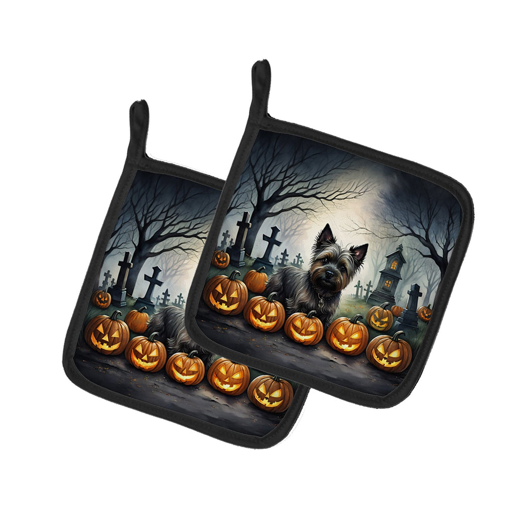 Cairn Terrier Spooky Halloween Pot Holder Set of 2 Heat Resistant Quilted Hot Pads 7.5 x 7.5 Inch, Insulated Kitchen Trivets for Cooking & Baking