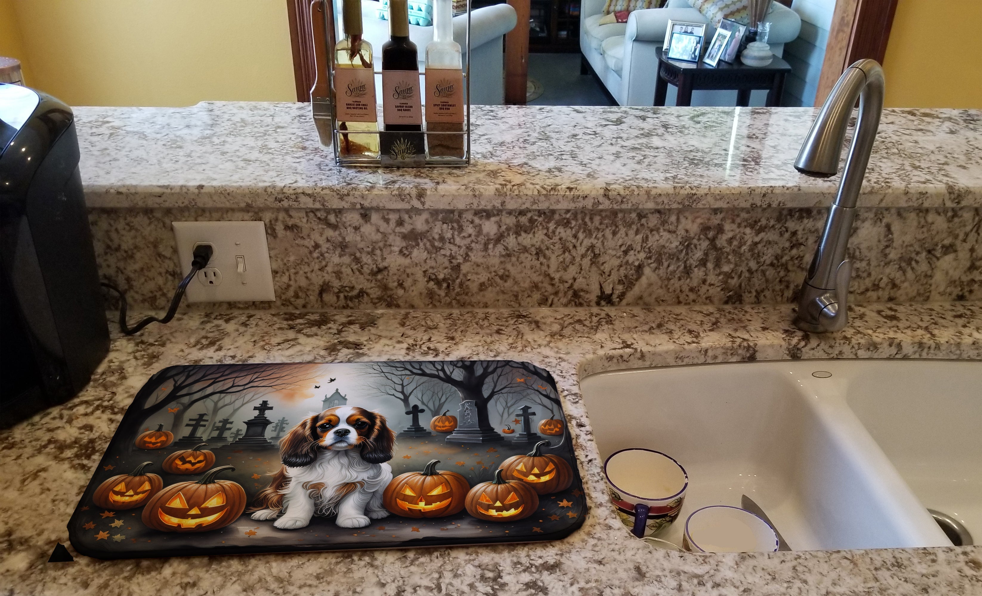 Cavalier Spaniel Spooky Halloween Dish Drying Mat Absorbent Dish Drying Mat Pad for Kitchen Counter Dish Drainer Mat for Countertop, 14 x 21", Multicolor