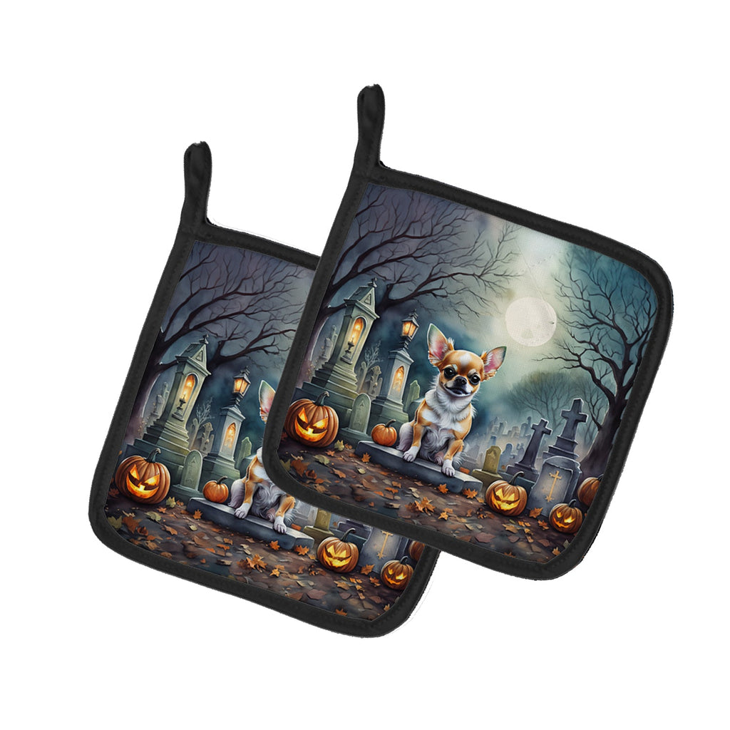 Chihuahua Spooky Halloween Pot Holder Set of 2 Heat Resistant Quilted Hot Pads 7.5 x 7.5 Inch, Insulated Kitchen Trivets for Cooking & Baking