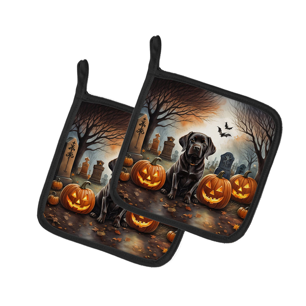 Chocolate Labrador Retriever Spooky Halloween Pot Holder Set of 2 Heat Resistant Quilted Hot Pads 7.5 x 7.5 Inch, Insulated Kitchen Trivets for Cooking & Baking