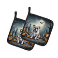 English Bulldog Spooky Halloween Pot Holder Set of 2 Heat Resistant Quilted Hot Pads 7.5 x 7.5 Inch, Insulated Kitchen Trivets for Cooking & Baking
