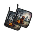Irish Setter Spooky Halloween Pot Holder Set of 2 Heat Resistant Quilted Hot Pads 7.5 x 7.5 Inch, Insulated Kitchen Trivets for Cooking & Baking