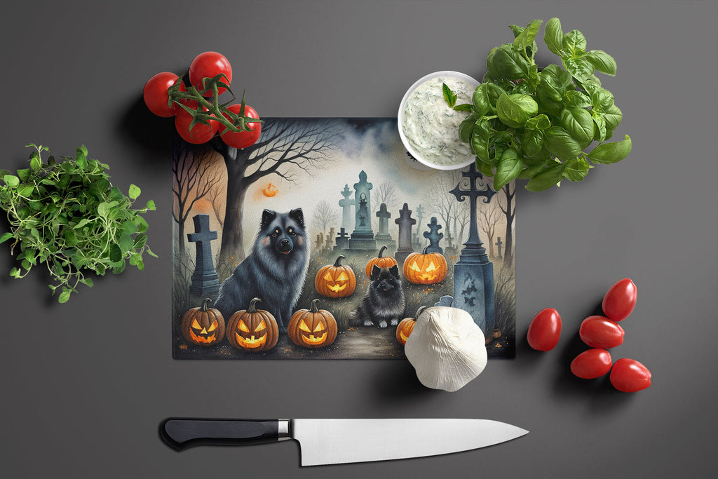 Keeshond Spooky Halloween Cutting Board Tempered Glass Kitchen Cutting Surface, Heat Resistant Chopping, Non-Slip Feet, Food Prep & Serving