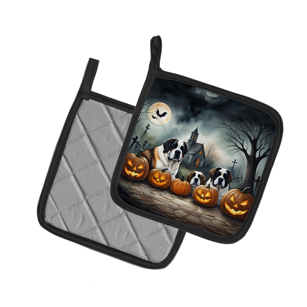 Saint Bernard Spooky Halloween Pot Holder Set of 2 Heat Resistant Quilted Hot Pads 7.5 x 7.5 Inch, Insulated Kitchen Trivets for Cooking & Baking