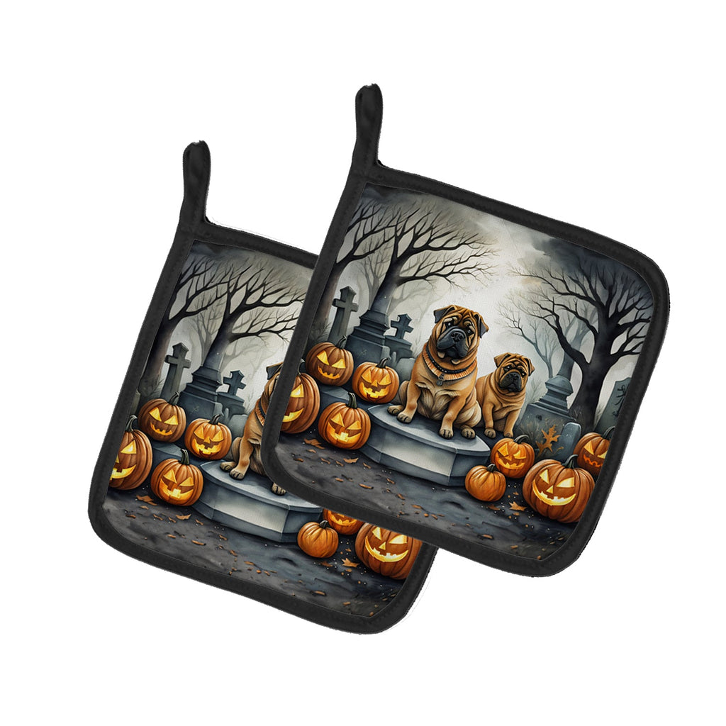 Shar Pei Spooky Halloween Pot Holder Set of 2 Heat Resistant Quilted Hot Pads 7.5 x 7.5 Inch, Insulated Kitchen Trivets for Cooking & Baking